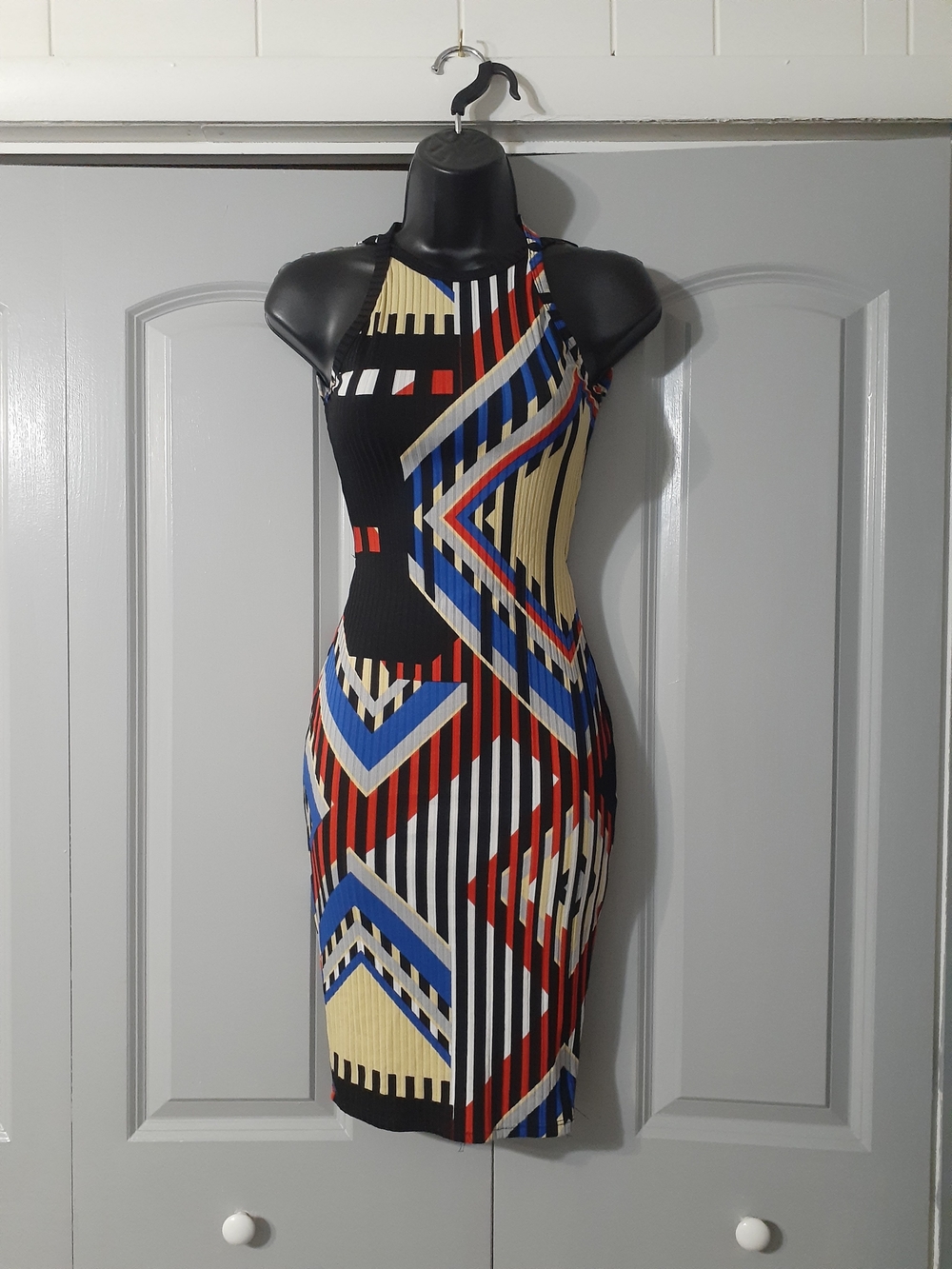 Tresser Sleeveless Geometric Midi Bodycon Backless Dress